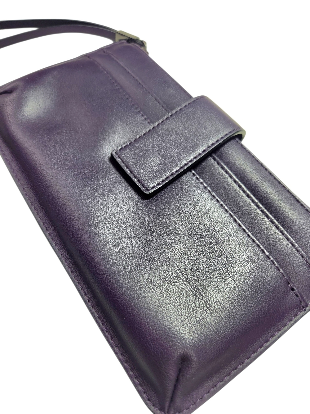 Simply Vera Vera Wang Pouch Wristlet  Wine Fusion Purple Minimalist Travel Faux